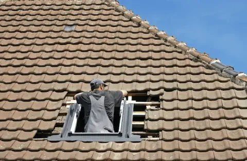 Pose de velux - Chazay-d'Azergues